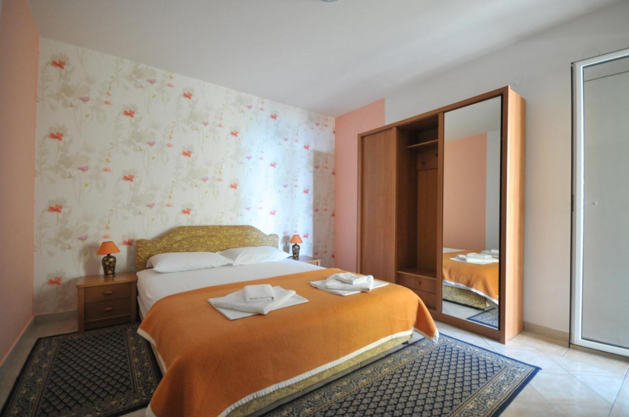 Apartments Balic Sveti Stefan Dış mekan fotoğraf